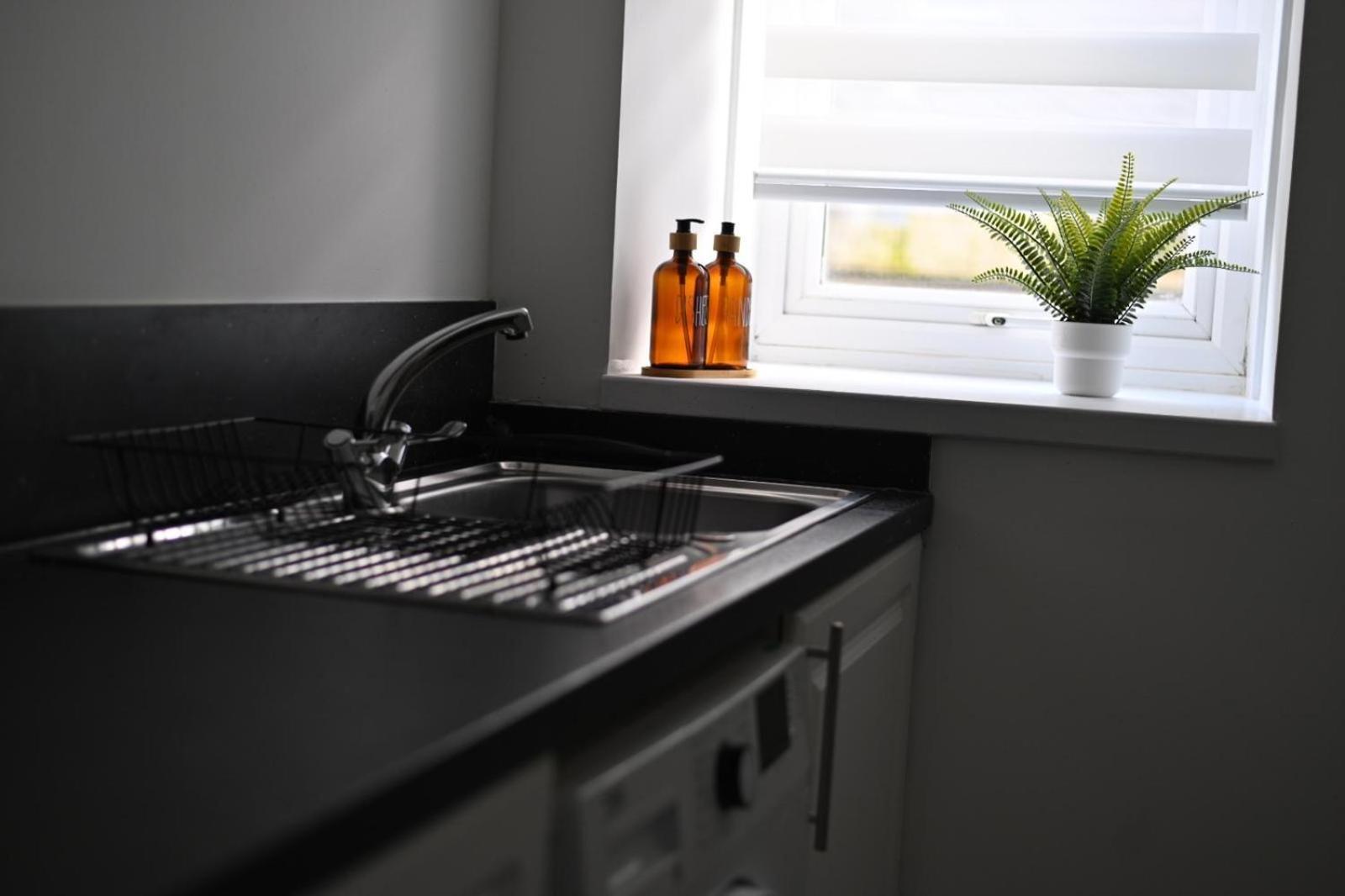 1 Bedroom Flat In *